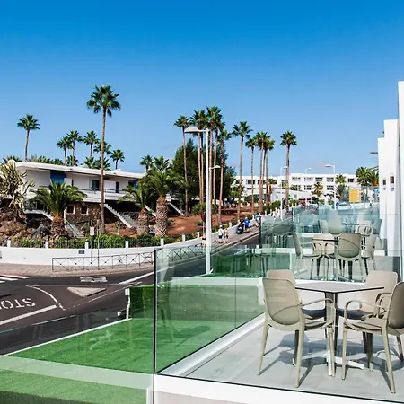 A Mar Whale アパート